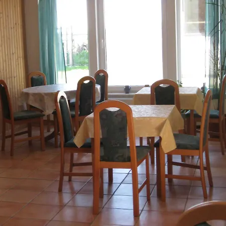 Appartement Am Radweg Nr 2 Kröpelin